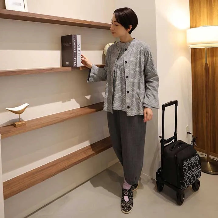 日本制造 - 百搭百搭:下摆带褶的粗花呢风格裤子
