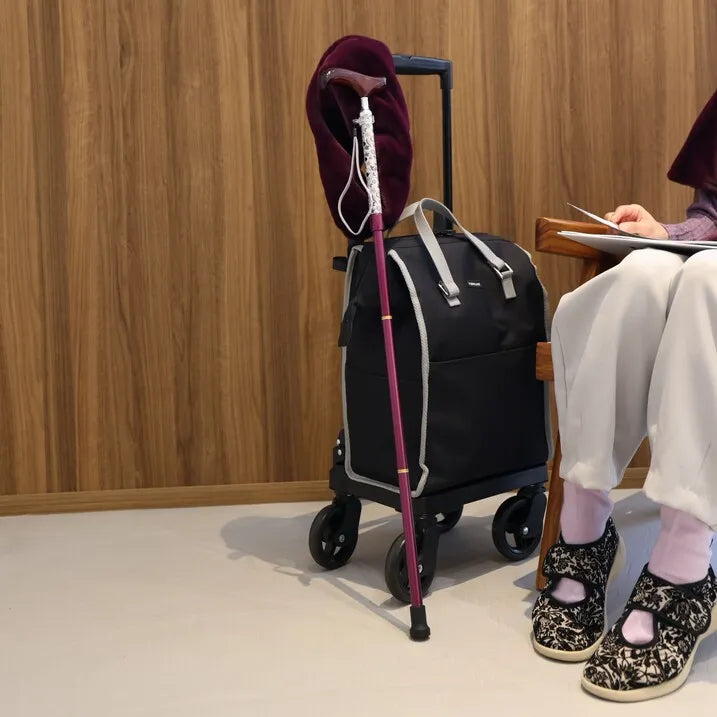 【シックなカラーの横押しカート】KINDCARE 横押カート