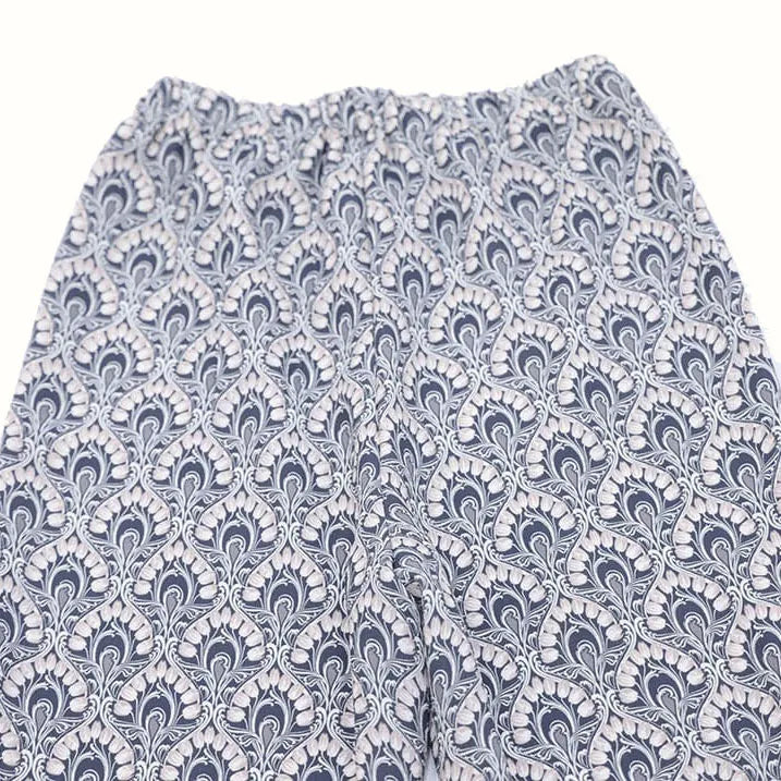 【さらりとした風合いで履き心地抜群】アールヌーヴォープリントパンツ