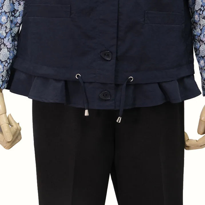 【裾のフリルが大人カワイイを演出・洗濯機◎たたんでバッグにIN】ナイロンタフタベスト