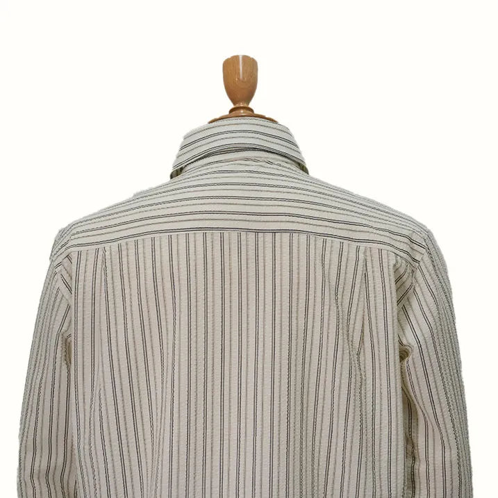 Men's soccer striped shirt that stays cool and comfortable even in summer