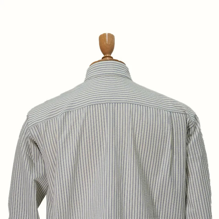 Men's soccer striped shirt that stays cool and comfortable even in summer