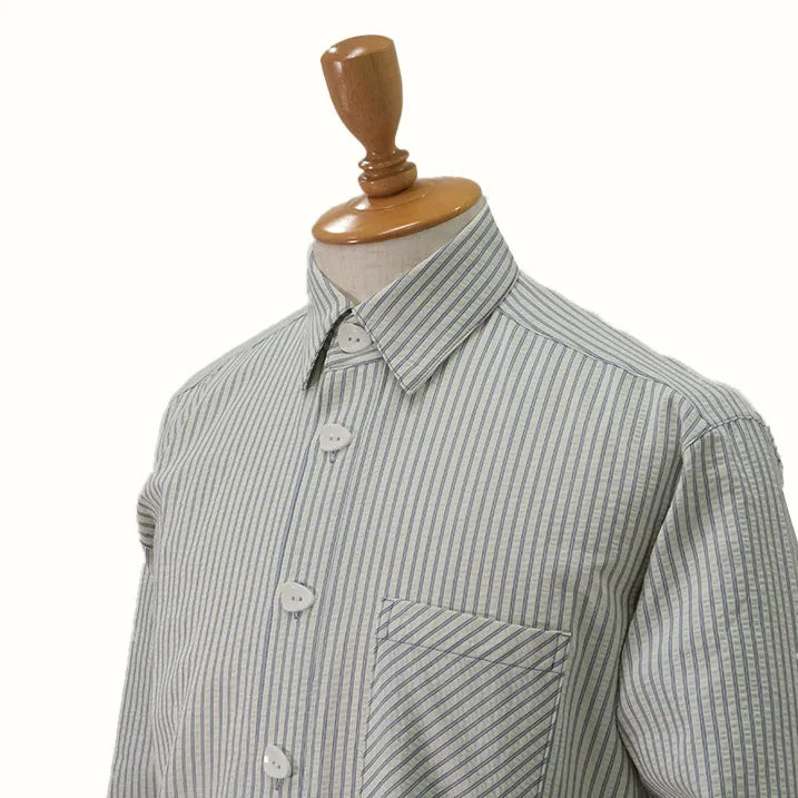 Men's soccer striped shirt that stays cool and comfortable even in summer