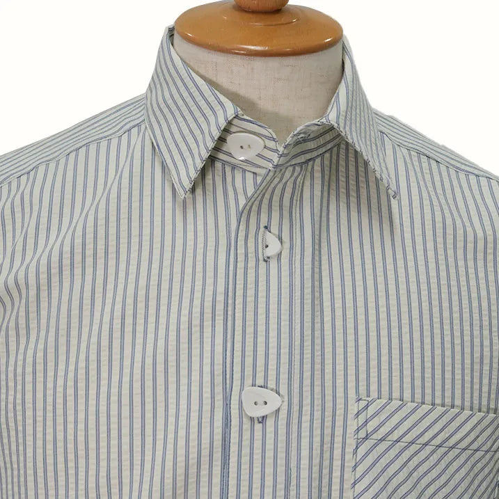 Men's soccer striped shirt that stays cool and comfortable even in summer