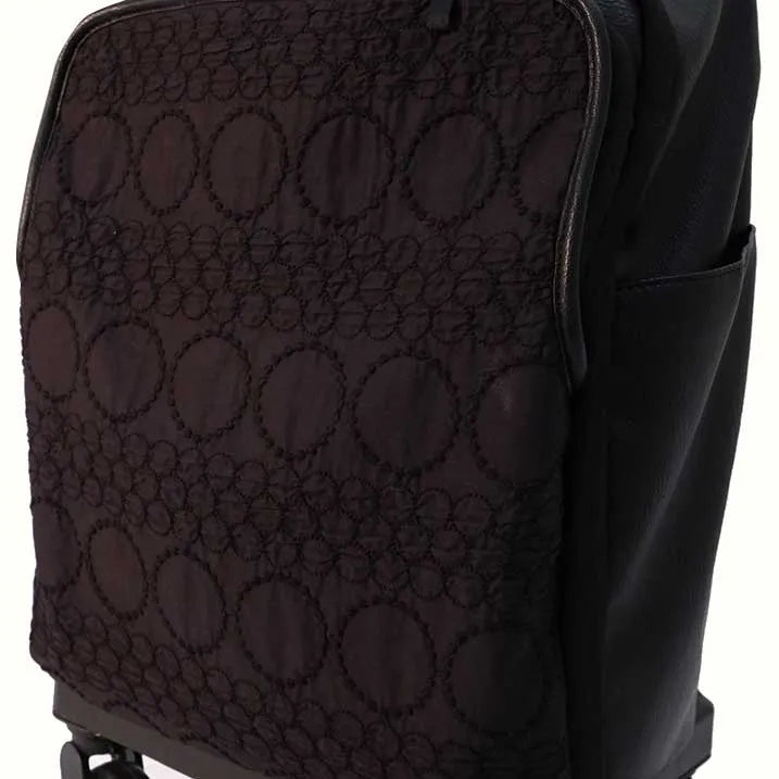 圆点绣方形手推车