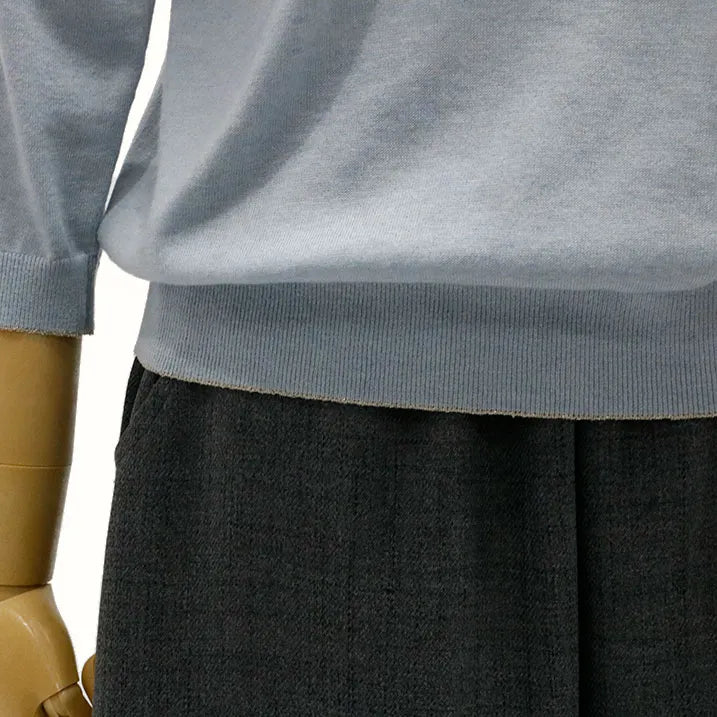 【亮点在于胸前的亮片刺绣。它很薄,可以单穿,也可以叠穿。】刺绣针织套头衫