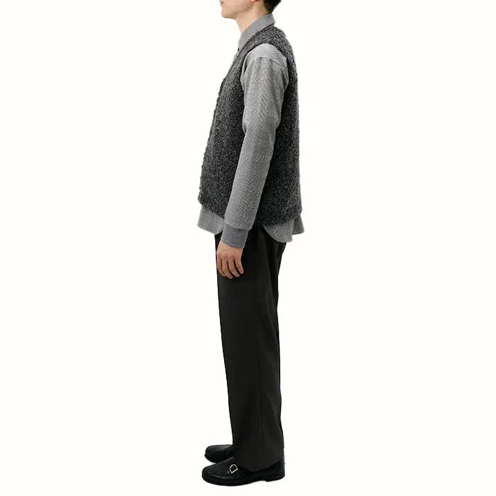【洗濯機◎着ていることを忘れるほど軽く、だけど暖かい】ブークレVネックベスト