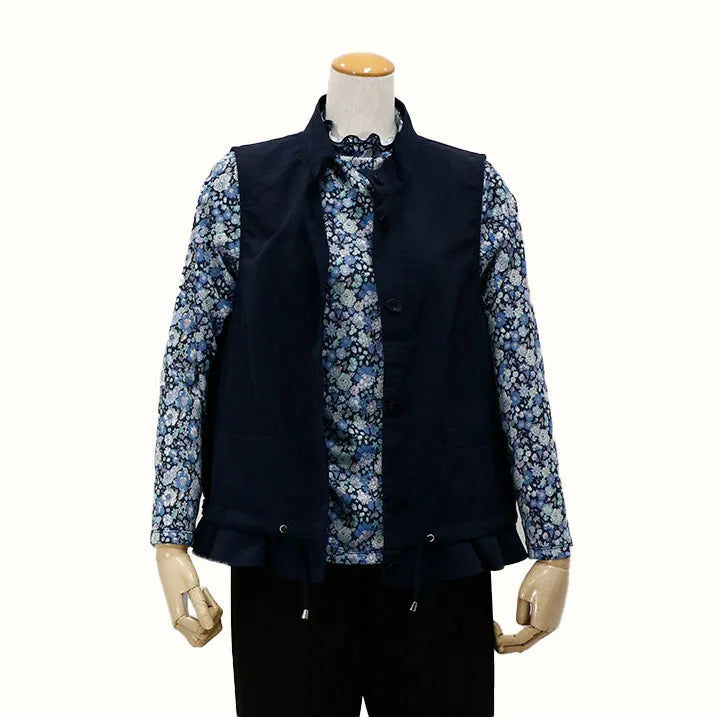 【裾のフリルが大人カワイイを演出・洗濯機◎たたんでバッグにIN】ナイロンタフタベスト