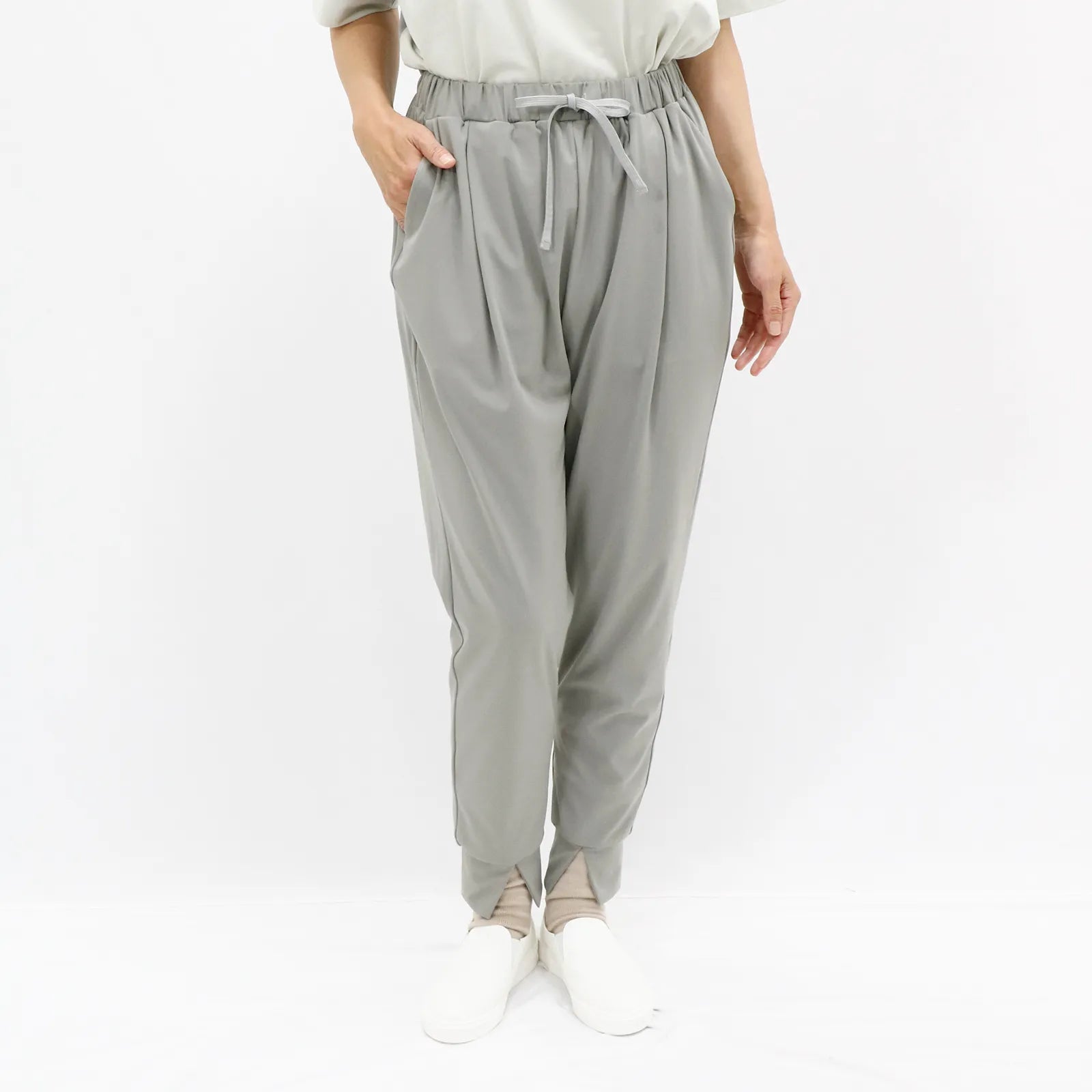 【UVカット・吸水速乾】レディースジョガーパンツ