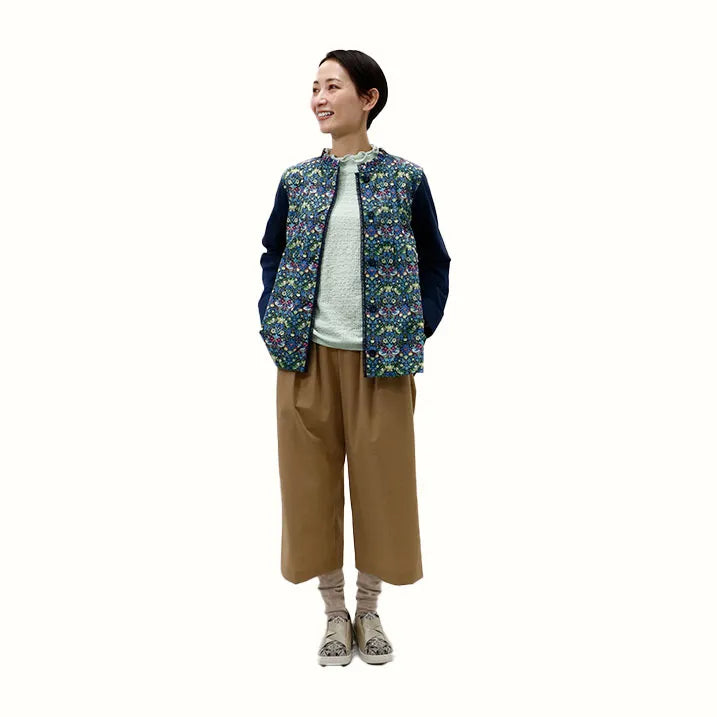 【顔まわりの印象もふんわり華やかに・日本製・綿100%・洗濯◎】リバティプリントレース付きブラウス