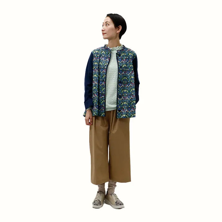 【顔まわりの印象もふんわり華やかに・日本製・綿100%・洗濯◎】リバティプリントレース付きブラウス
