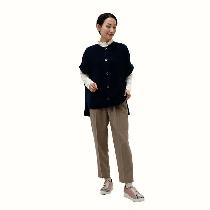 【季節の変わり目や寒暖差のある日にぴったりの1枚・着回し◎洗濯◎】畦編み肩掛けベスト
