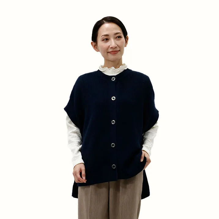 【季節の変わり目や寒暖差のある日にぴったりの1枚・着回し◎洗濯◎】畦編み肩掛けベスト