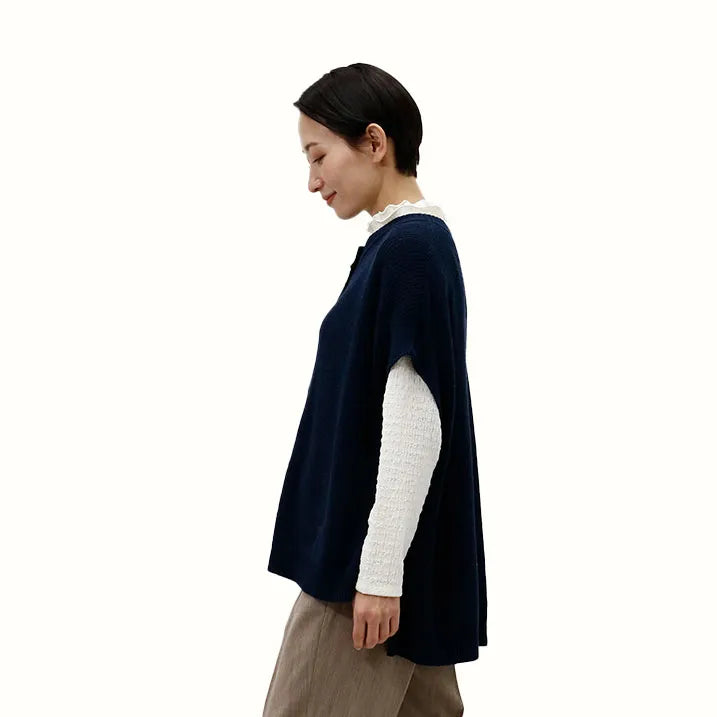 【季節の変わり目や寒暖差のある日にぴったりの1枚・着回し◎洗濯◎】畦編み肩掛けベスト