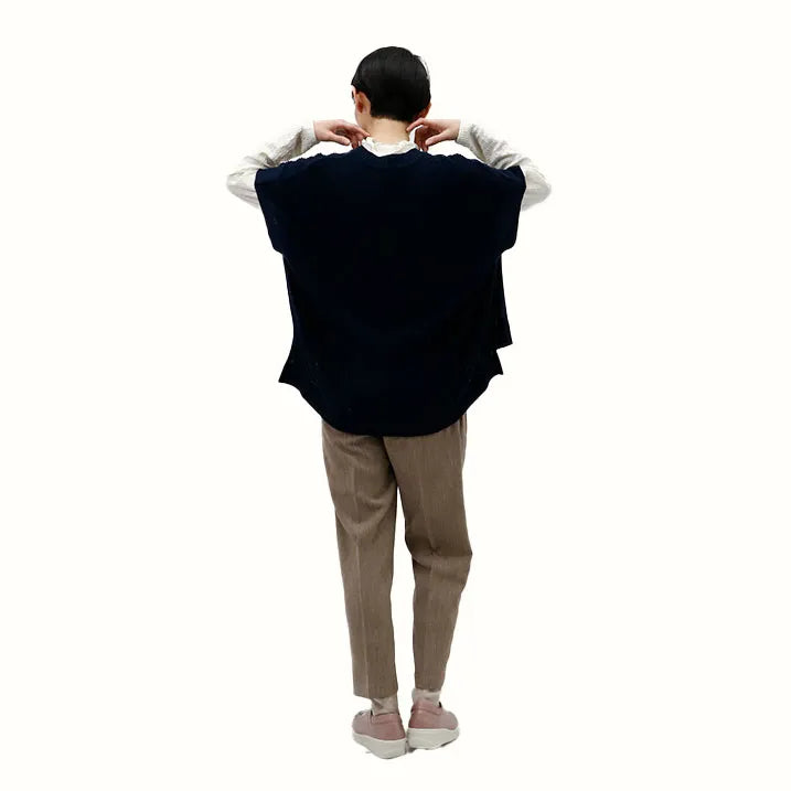 【季節の変わり目や寒暖差のある日にぴったりの1枚・着回し◎洗濯◎】畦編み肩掛けベスト