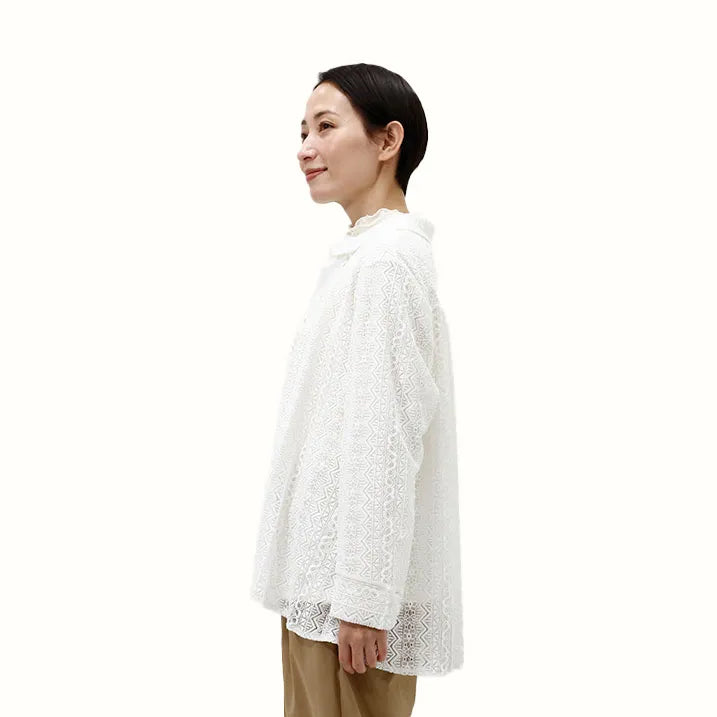 【羽織るだけで優雅な装い・洗える】レースブラウス