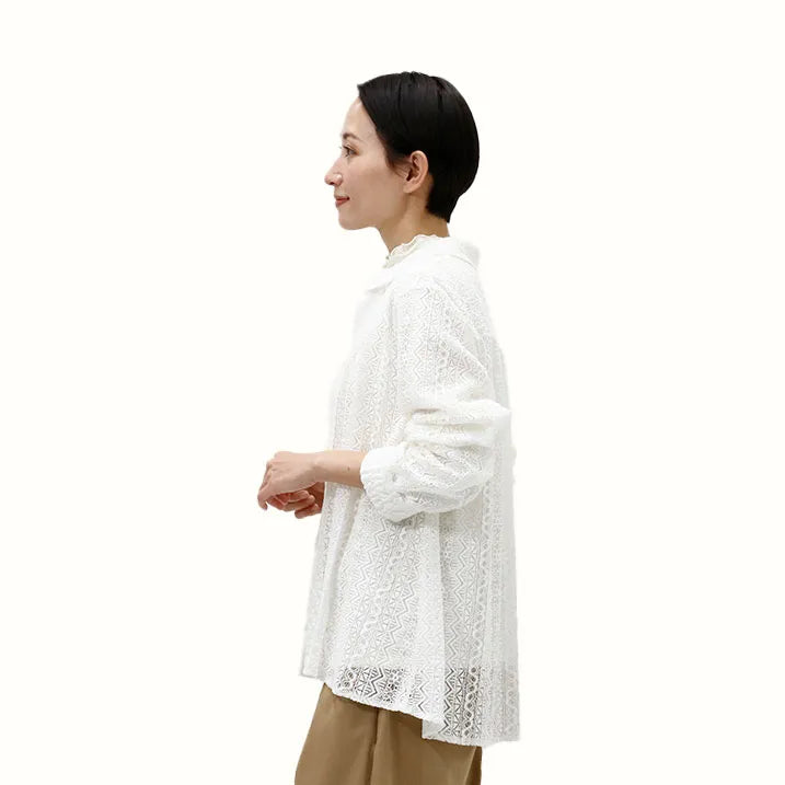 【羽織るだけで優雅な装い・洗える】レースブラウス