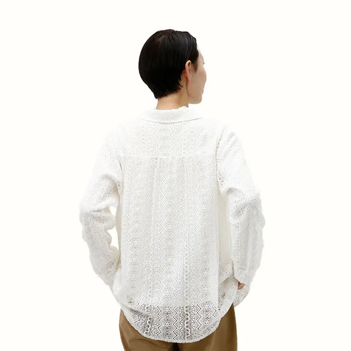 【羽織るだけで優雅な装い・洗える】レースブラウス