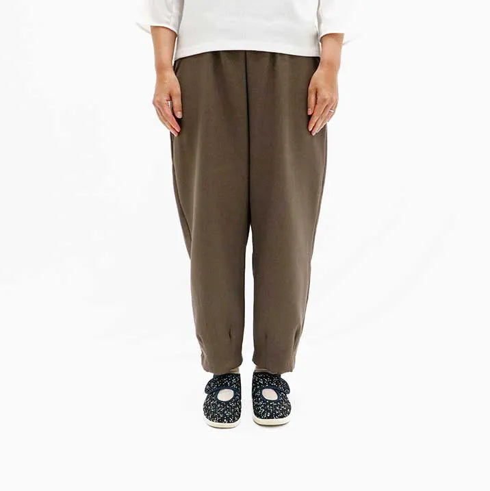 【超軽量設計で足への負担を軽減・脱ぎ履きが楽々】リバティプリント レースシューズ Valeria