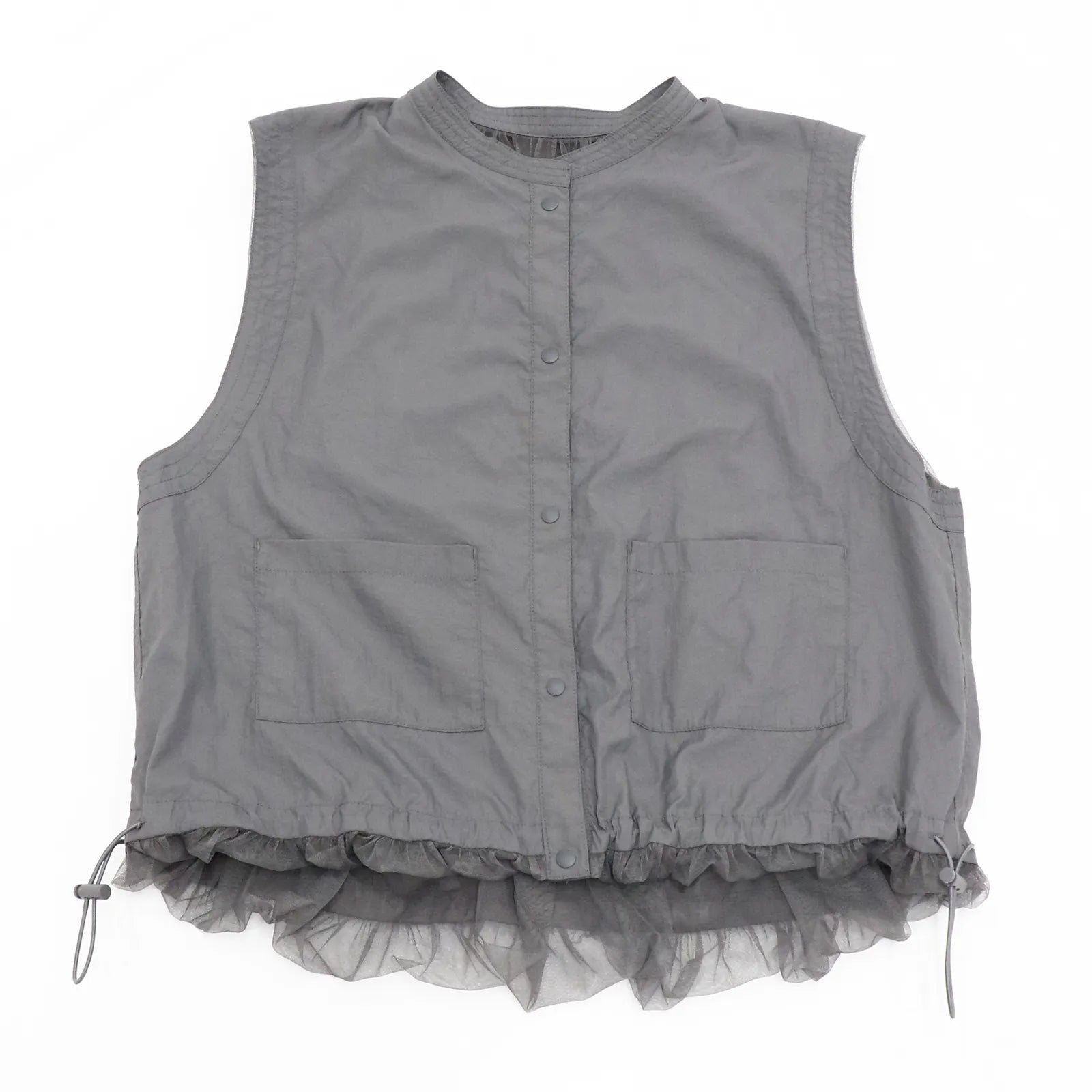 【リバーシブルで2つの表情を楽しめる】チュールリバーシブルベスト