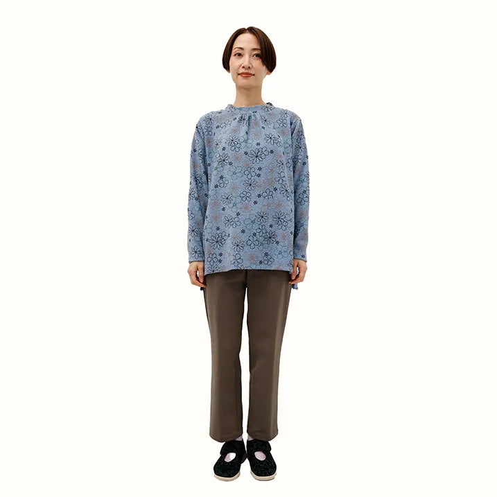 【洗える・フロントのタックがふんわり感を演出】花柄刺繡風PO