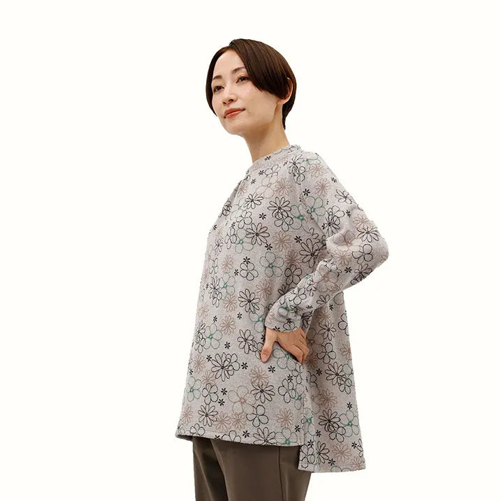 【洗える・フロントのタックがふんわり感を演出】花柄刺繡風PO