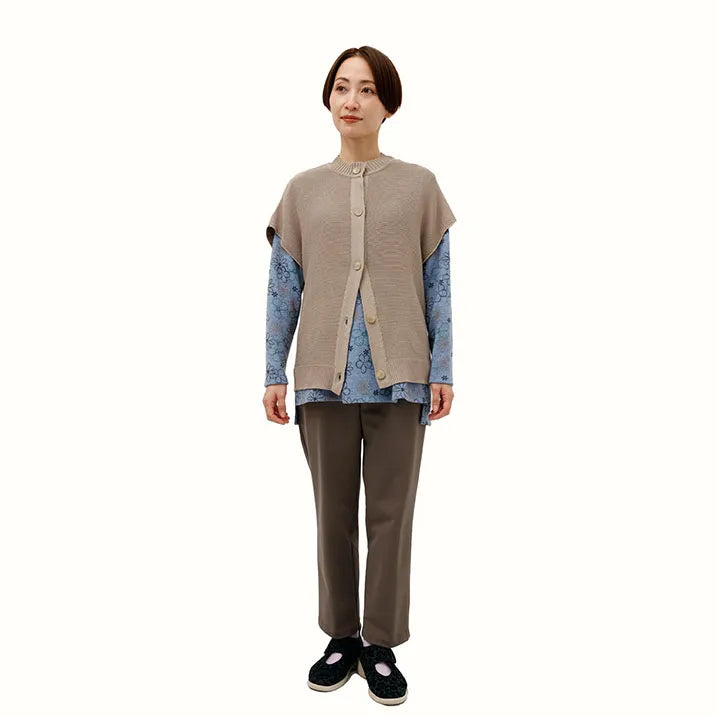 【肩先まで暖かい】ニット肩掛けベスト
