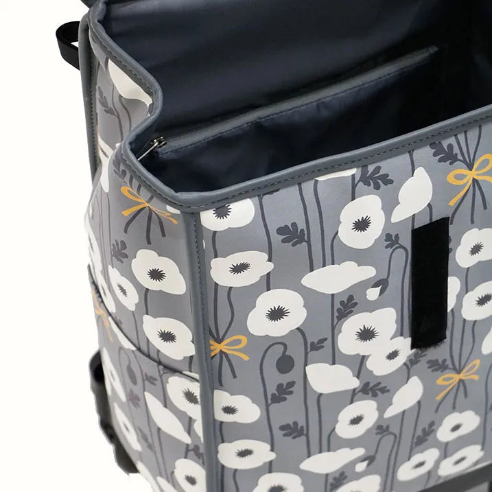 【開口部がフラップ仕様でアイテムの出し入れがスムーズ】Finlayson フラップ 横押しカートTOIVE