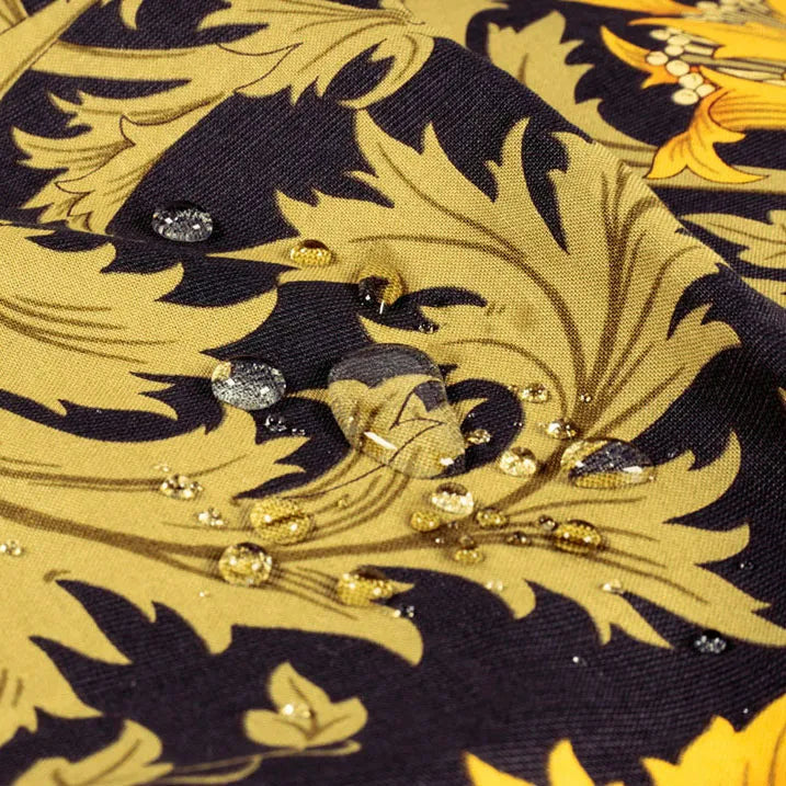 Anemone pattern apron