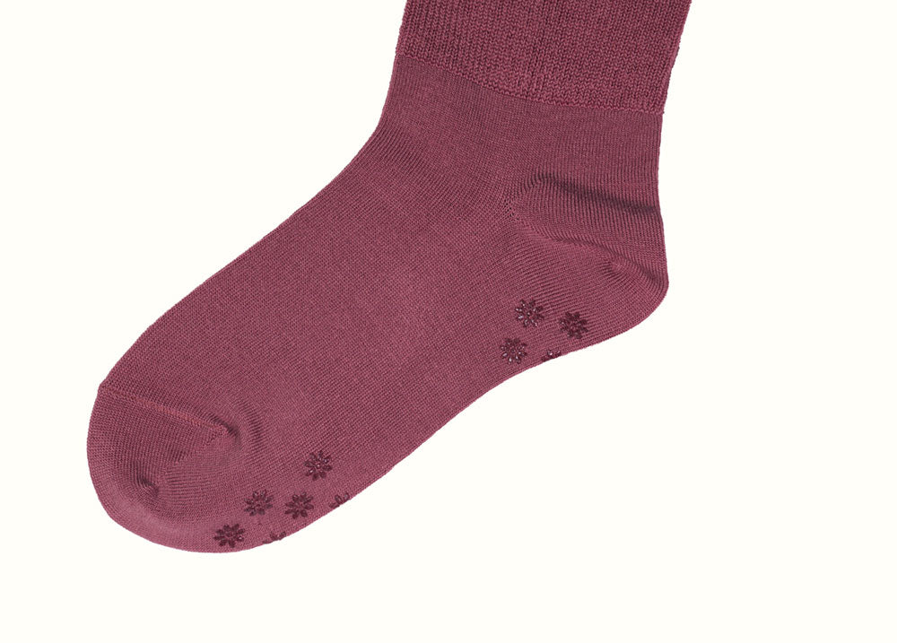 Calf warmth with anti-slip