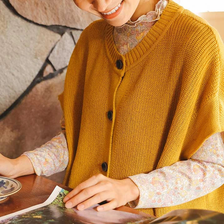 【季節の変わり目や寒暖差のある日にぴったりの1枚・着回し◎洗濯◎】畦編み肩掛けベスト