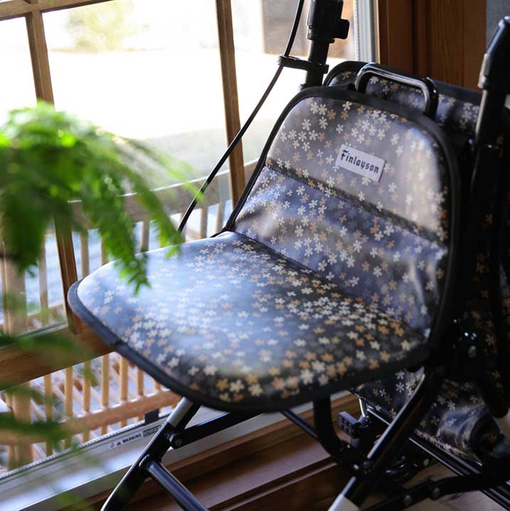 Lightweight K Walker II W Liberty Print Navy