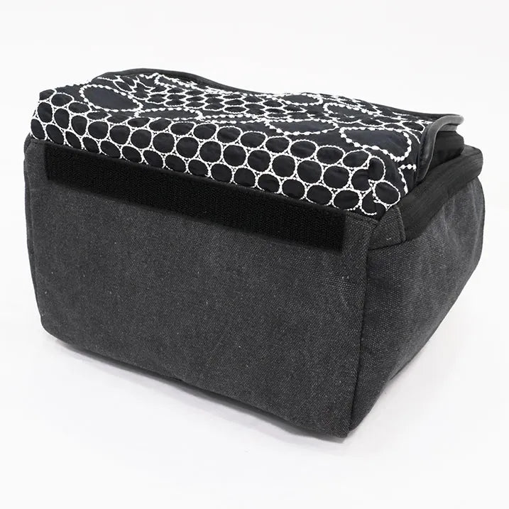 【多機能ポケット】ドットエンブロイダリー ミニスクエア　横押カート