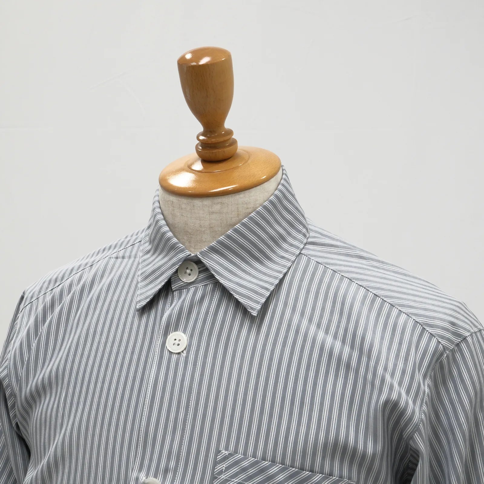 【接触冷感・UV機能】クラシックストライプシャツ