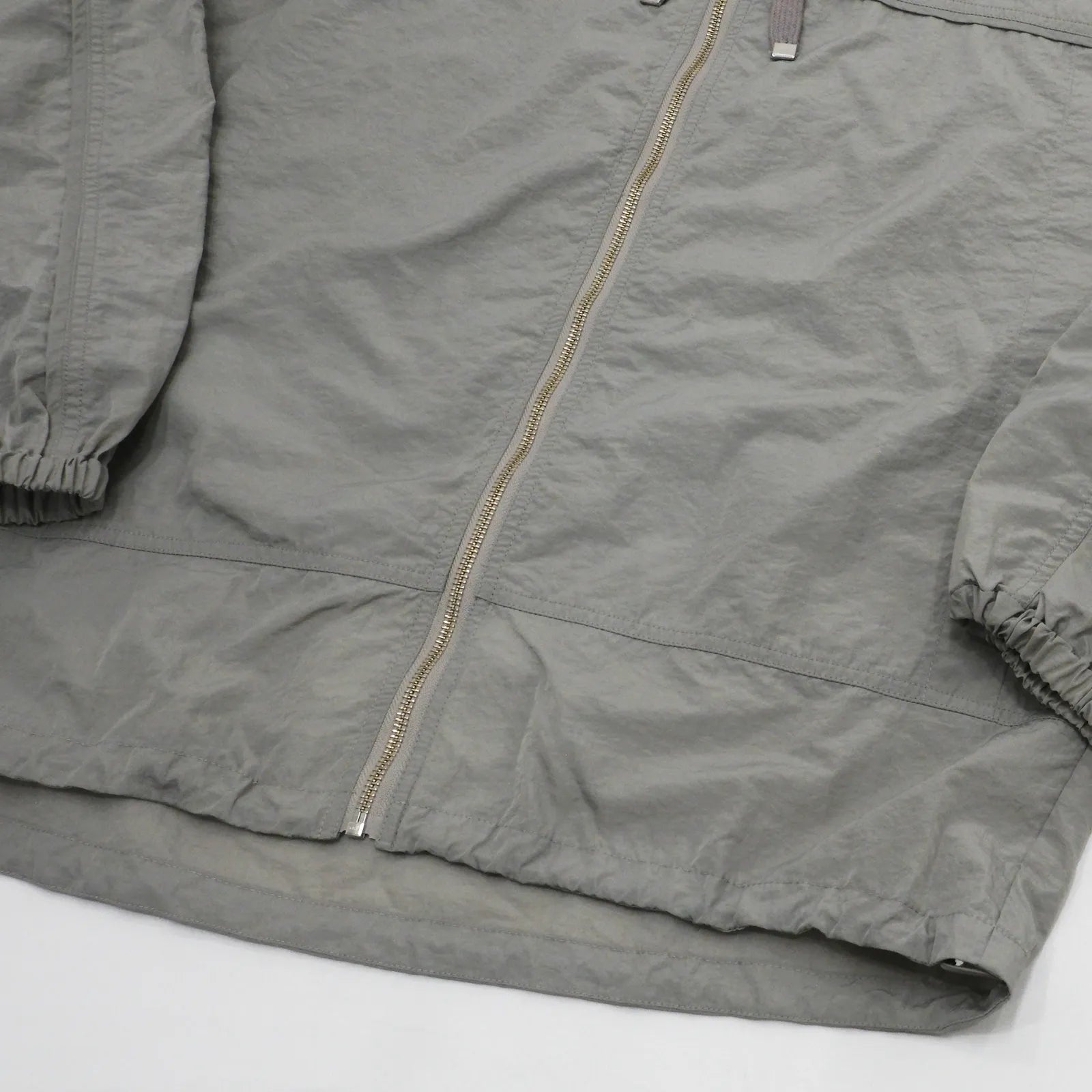 【花粉ガードで快適なお出掛け】メンズ花粉ガードパーカー