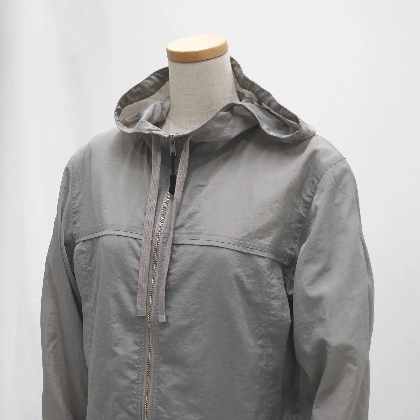 【花粉ガードで快適なお出掛け】レディース花粉ガードパーカー