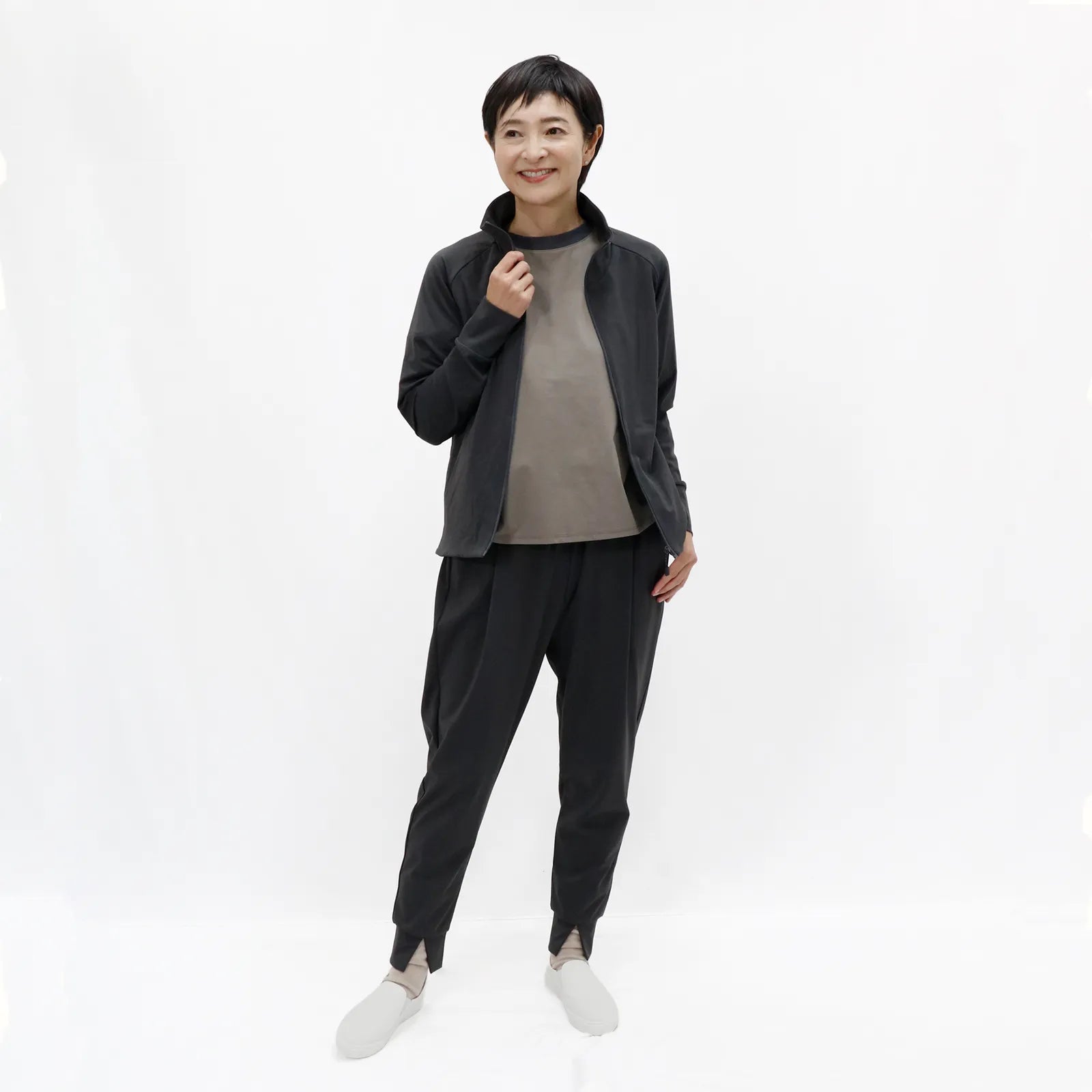 【UVカット・吸水速乾】レディースストレッチブルゾン