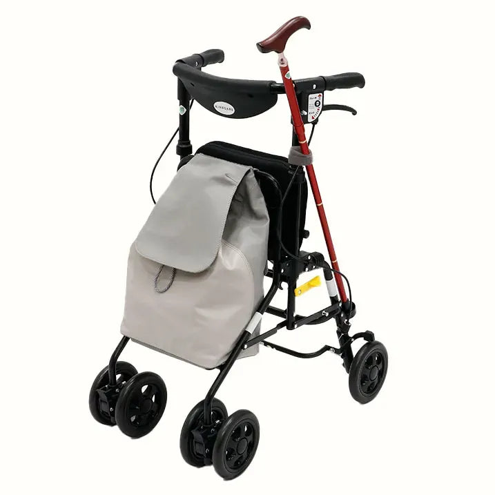 [Silver cart that makes outings more comfortable] KINDCARE Forte
