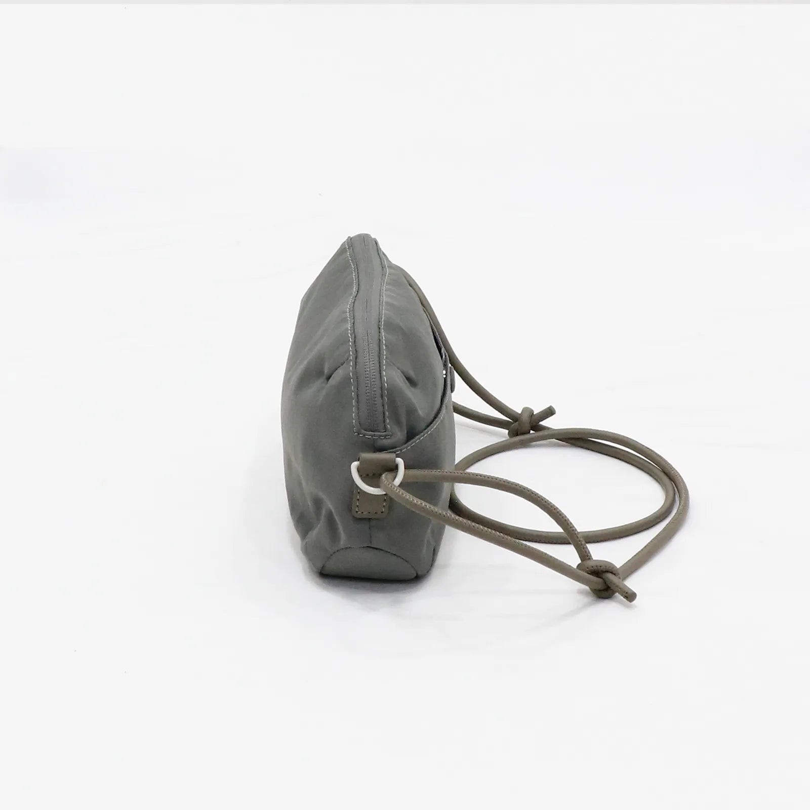 [Cute and Round 3-Way] Drawstring Bag Mini