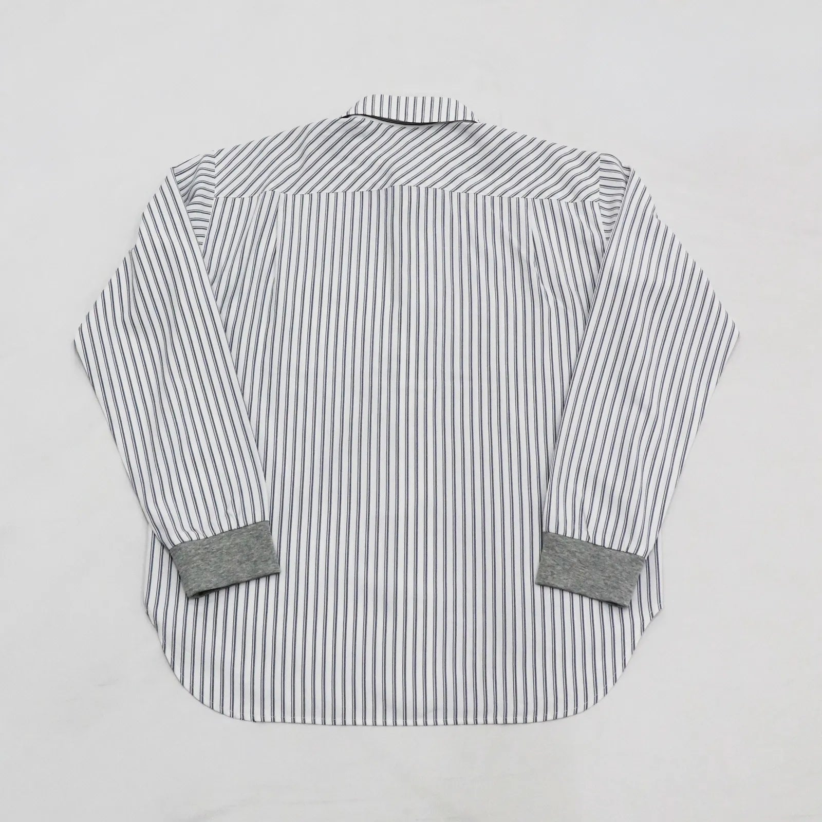 【接触冷感・UV機能】クラシックストライプシャツ