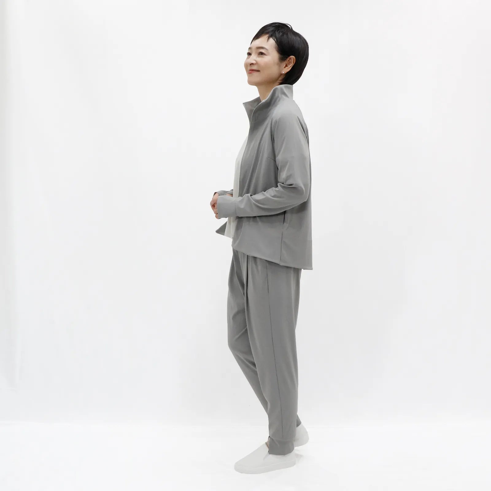 【UVカット・吸水速乾】レディースストレッチブルゾン