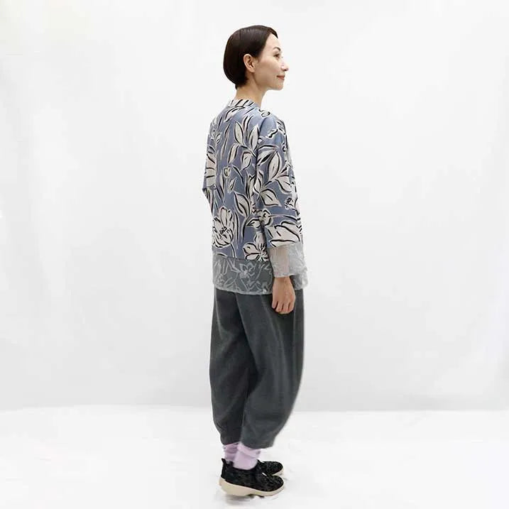 Made in Japan - Versatile and versatile: Tweed-style pants with darts at the hem