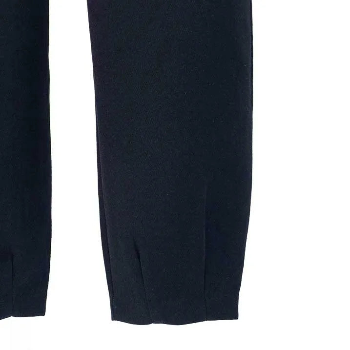[Made in Japan, versatile] Darted pants with a brushed back