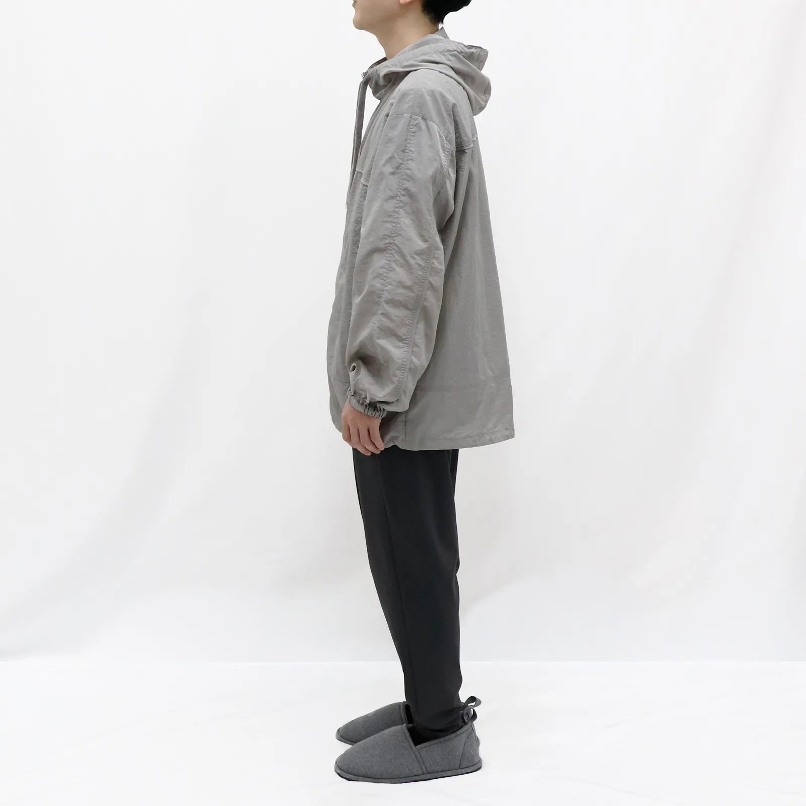 【花粉ガードで快適なお出掛け】メンズ花粉ガードパーカー