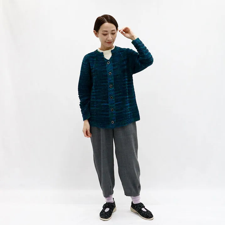 [Stylish and warm] Kasuri striped cardigan 