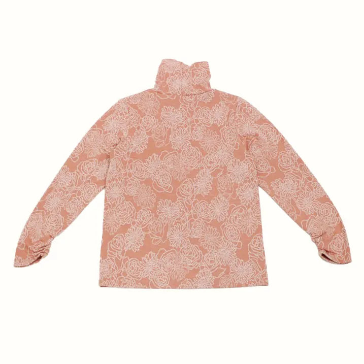 Line-drawn lace pattern pullover