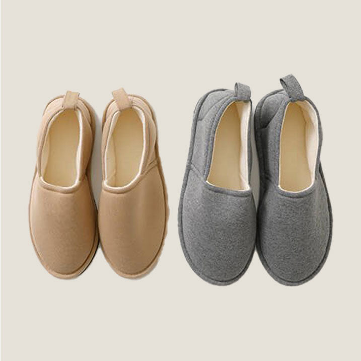 Soft room shoes M,L